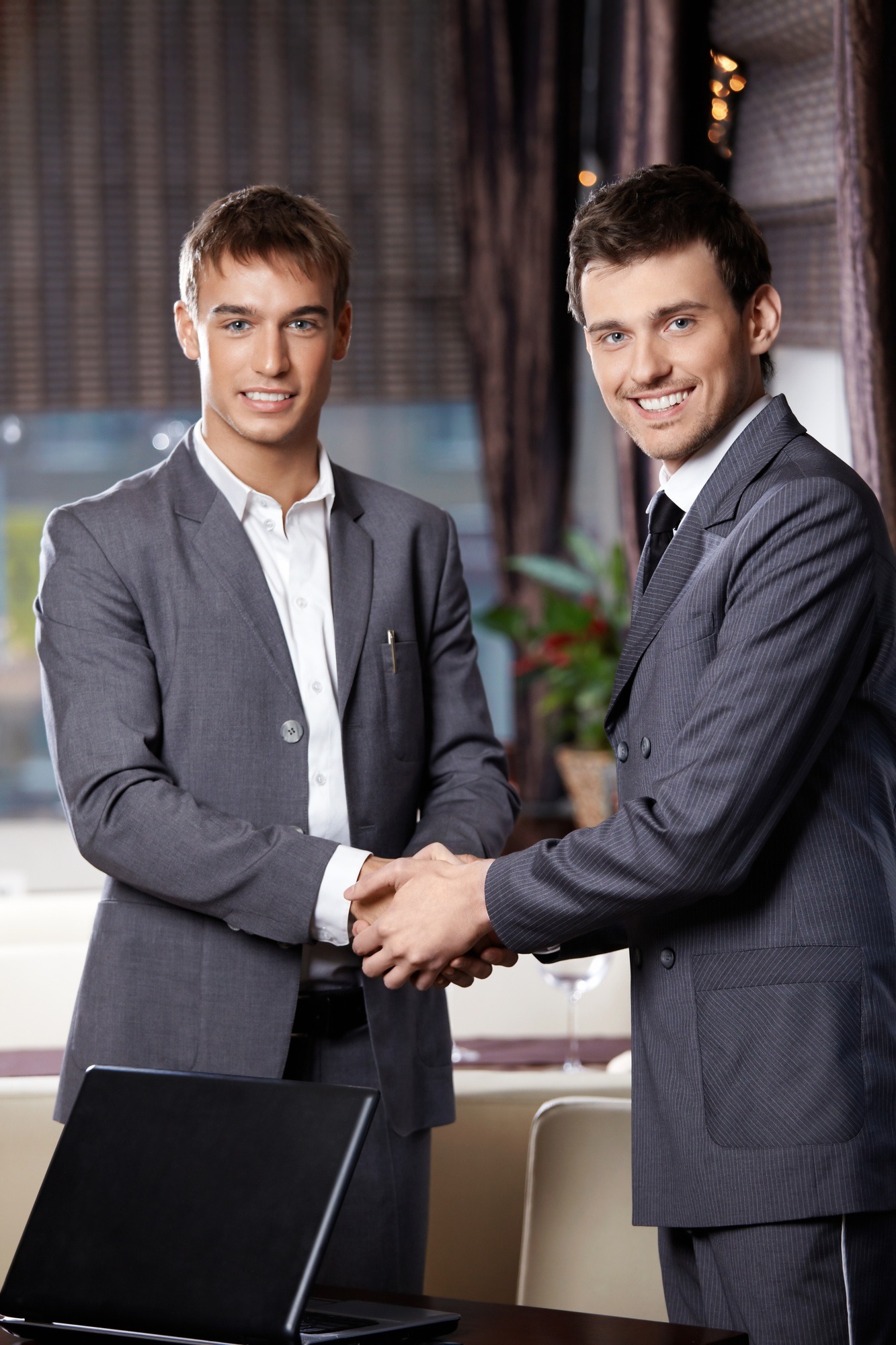 circle of life is a trusted partner for your online business